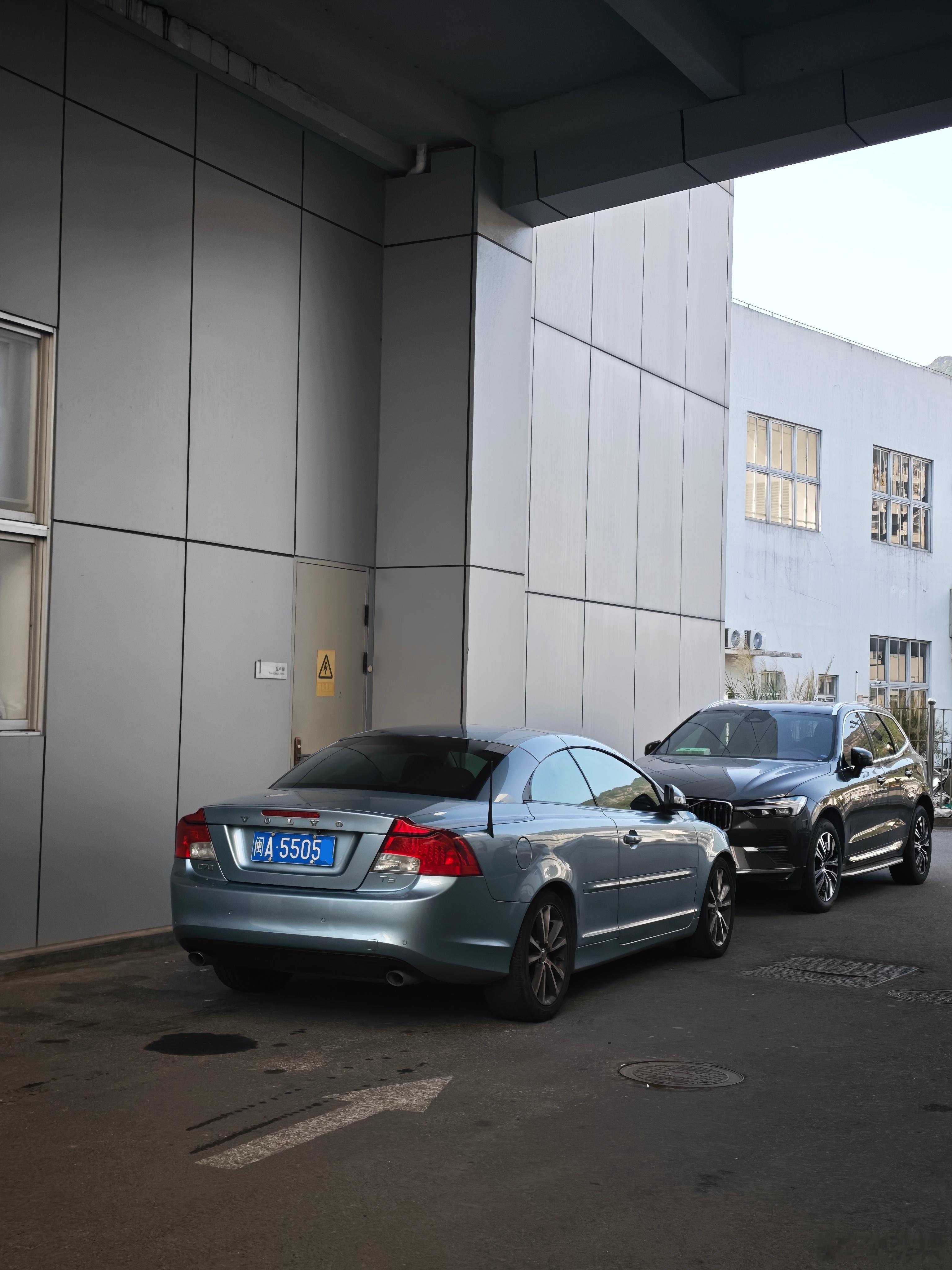 最近两天就有这么多素材了: 