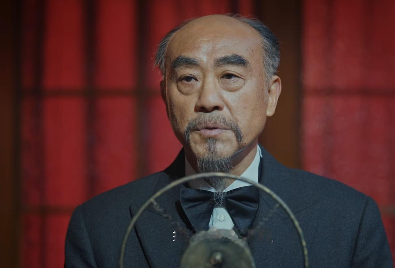 《江海潮生》：看到张謇裤子打着补丁，才懂，为什么他的葬礼惊呆了到场的所有人！
