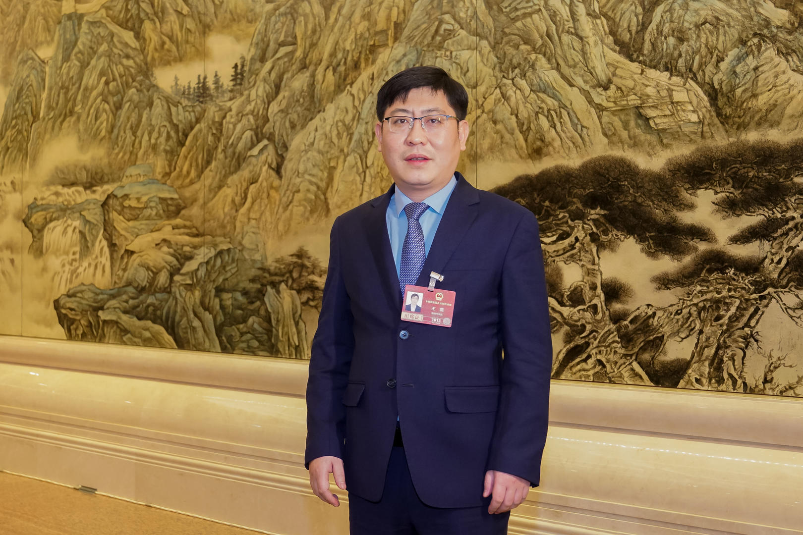 #未成年人文身监护人失职应担责#【法院判文身店、监护人担责7:3 人大代表：有标