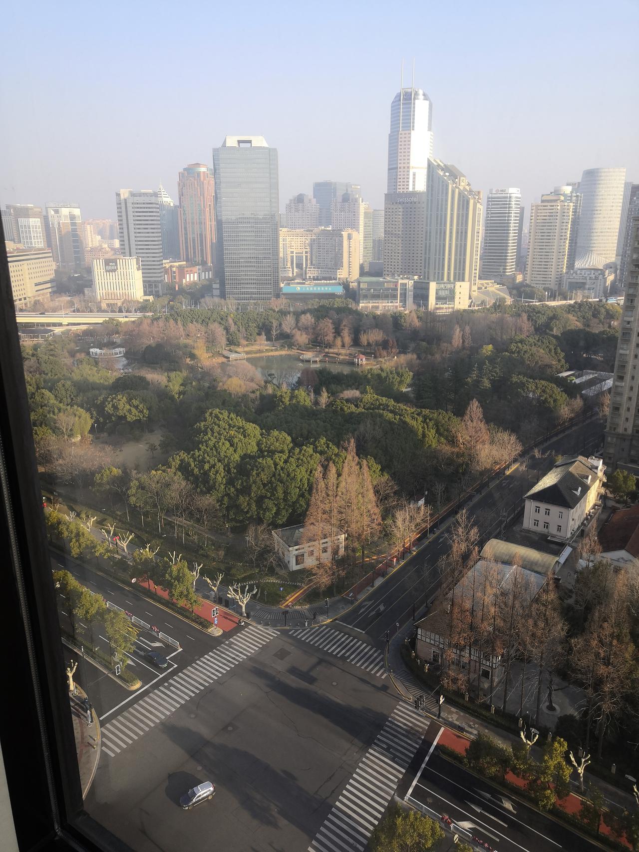 你能很好的控制自己的脾气吗?自从来到头条练习写作，虽然没几个展现阅读，更甭提收益