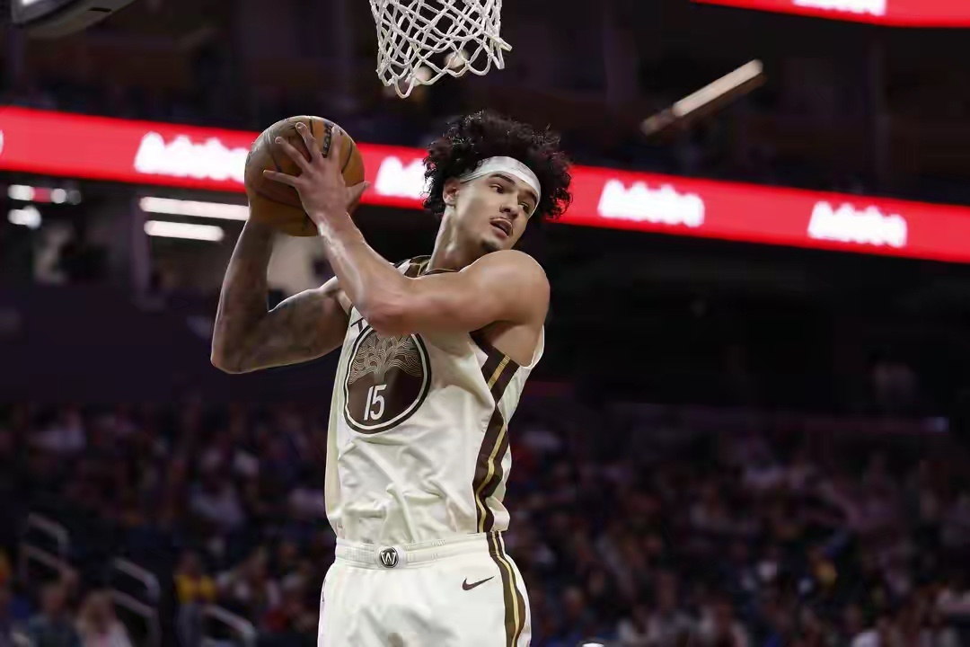 五连败深渊！勇士107-110惜败尼克斯，三人20+难阻失利，开拓者坐收渔利躺赢