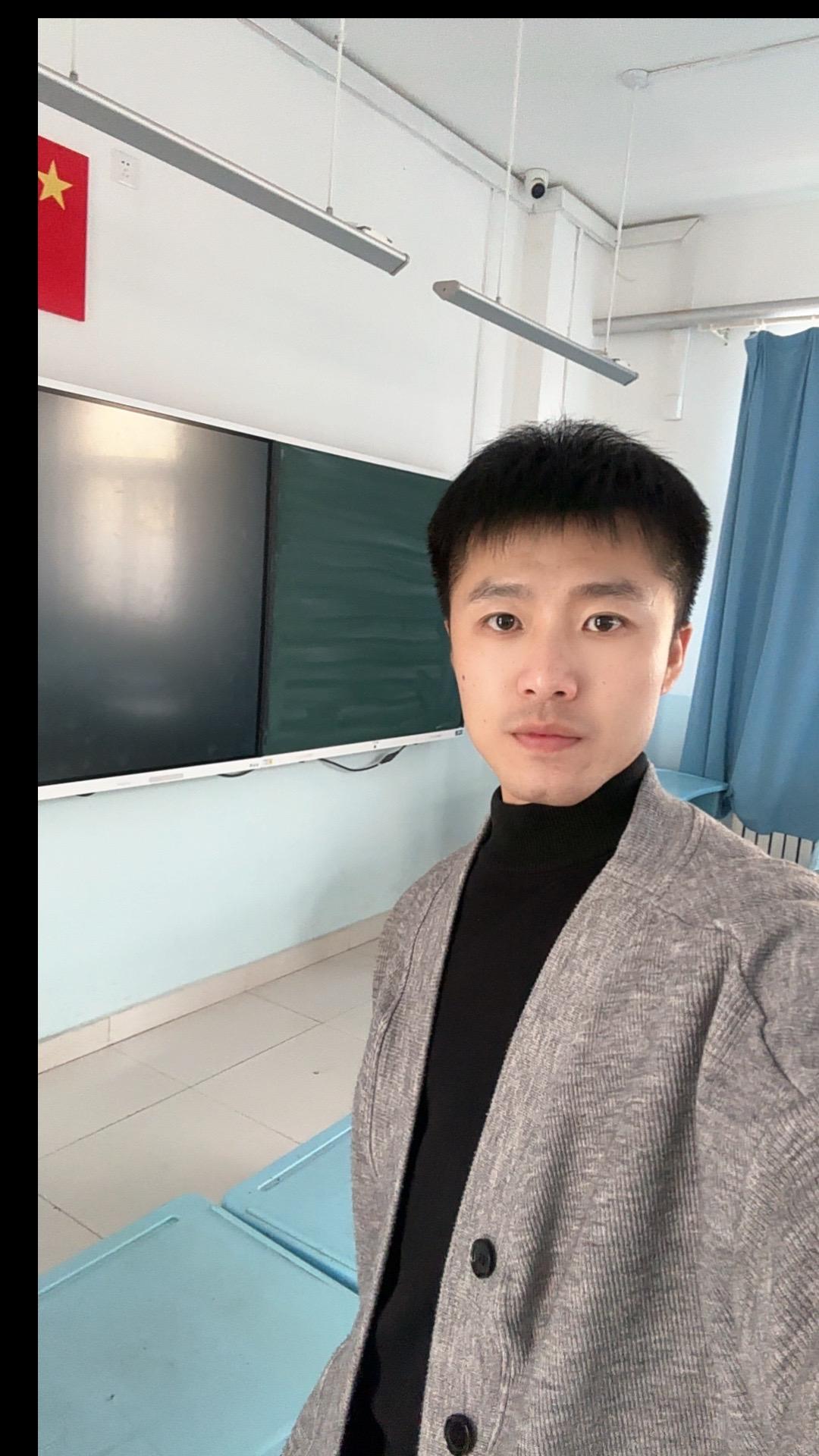 人生啊，多相见，别泪流，别亏欠，无非就是弹指一挥间。