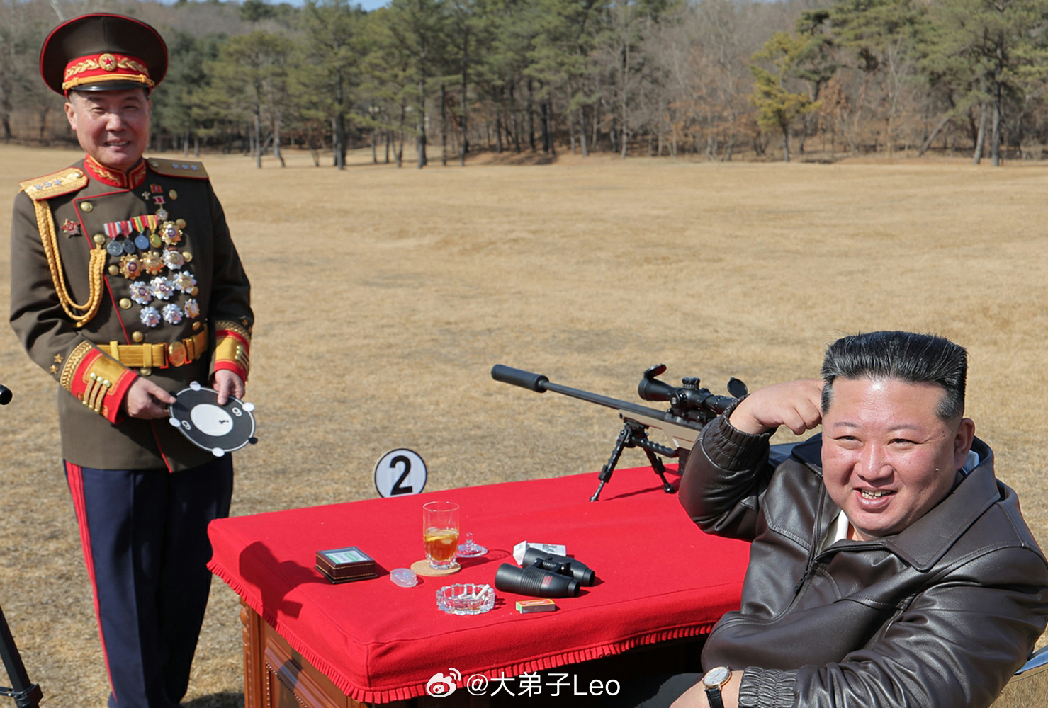 金正恩同志亲自试射朝鲜新一代狙击步枪，打出全十环热点现场