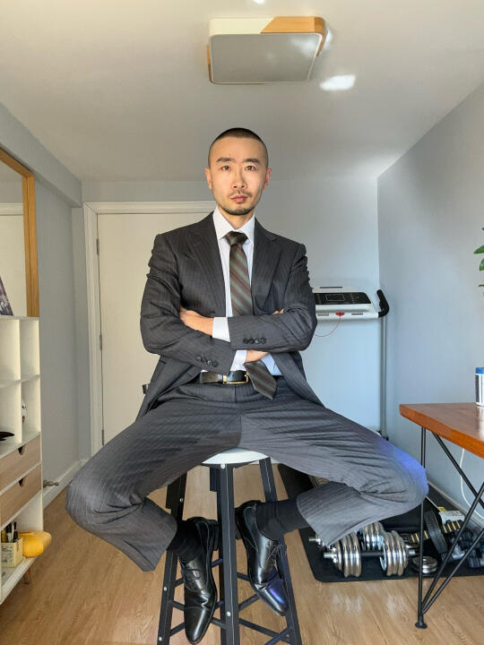 而且我不笑，是我生性就不爱笑，并不为别的