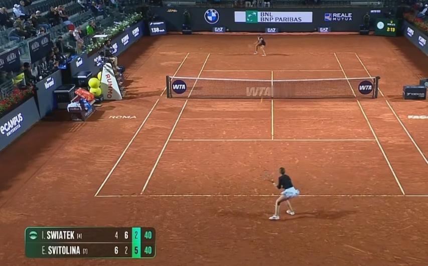 2029跟着网球🎾环游世界
     罗马1000公开赛下半区的半决赛还在进行