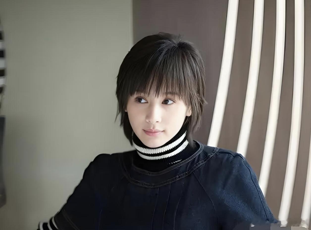 在不同阶段反复爱上王子文  能够这么多年来给我们带来了很多的角色，其实也是留下了
