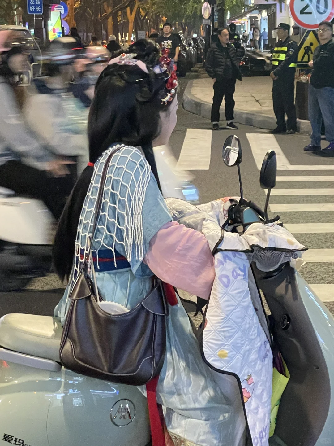 终于蹭上万圣节的末班车啦