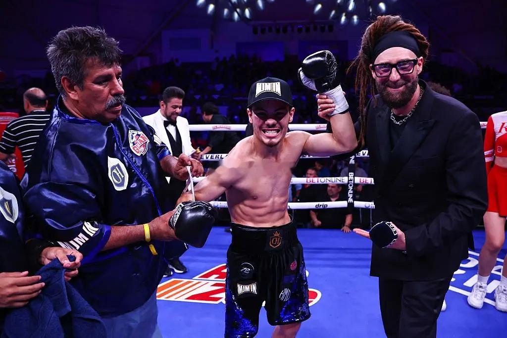 拳坛速递 比赛确认。WBO 118磅 雏量级冠军克里斯蒂安·梅迪纳·希门尼斯 （