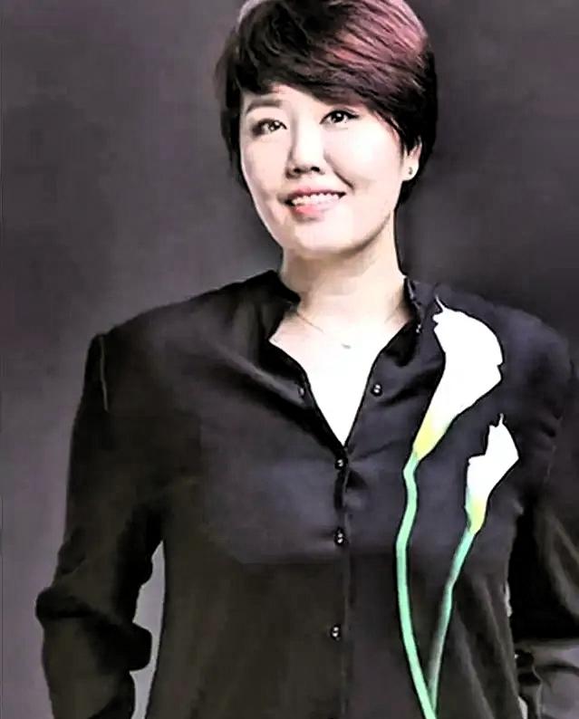 于蕾担任央视春晚总导演。消息一出，网友的期待格外集中，不是追流量，而是盼着“把舞