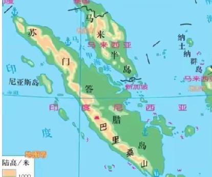特朗普搞军事霸权，把巴拿马运河、马六甲海峡、霍尔木兹海峡这些关键要道都想收入囊中