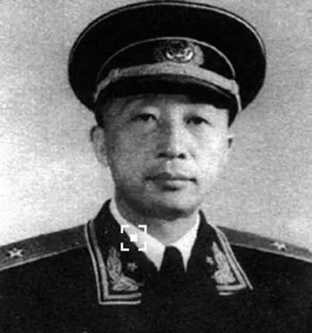 1970年，北京通县卫戍区警卫三师的一个看守所里，张学思没撑过去，死了，他54岁