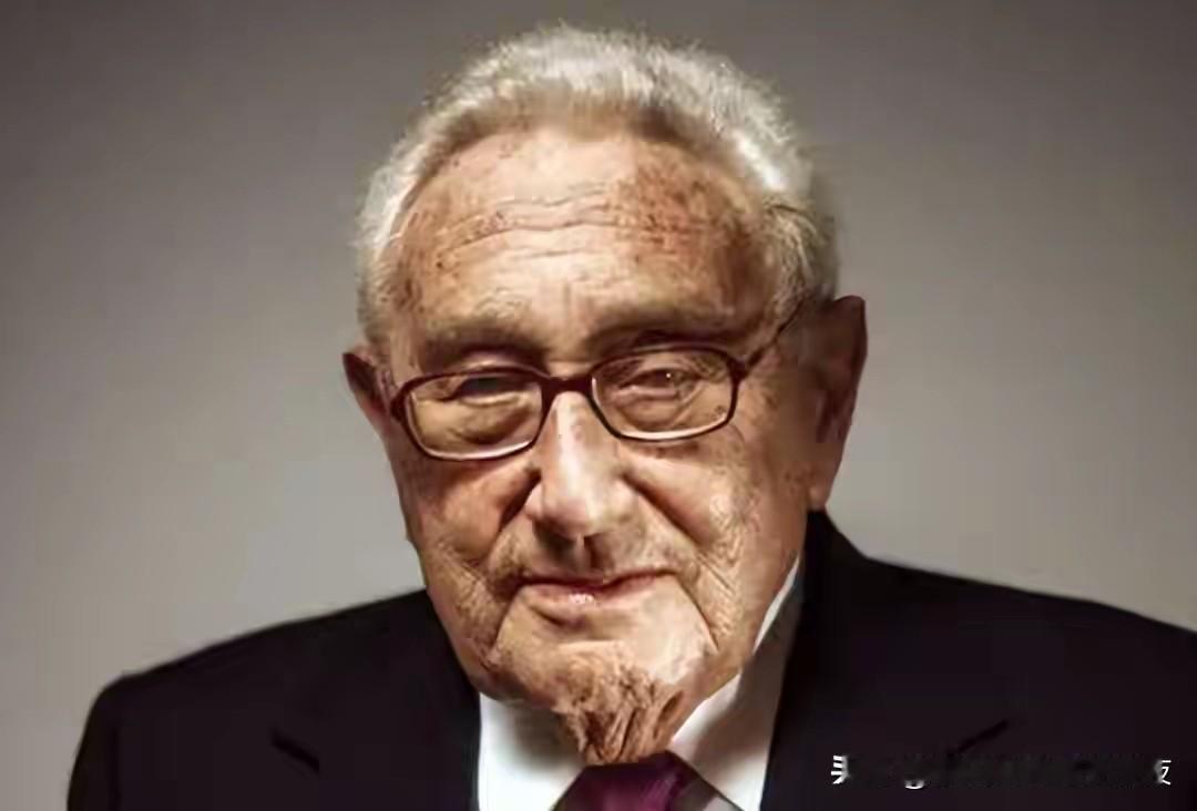 基辛格预言：三战真正的发起国，并非美中俄，但已蛰伏亚洲多年？