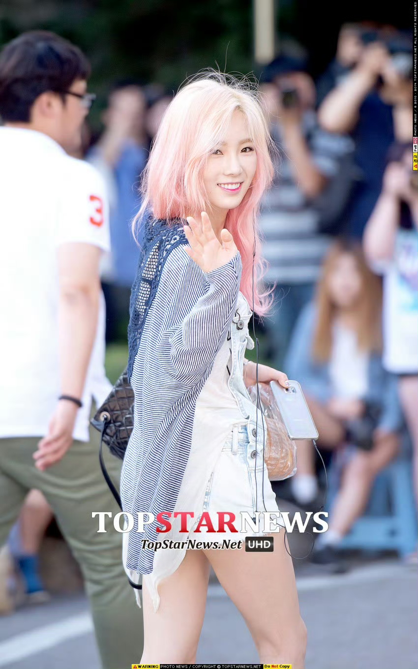 嗑颜bot 金泰妍 150717 音乐银行上班新闻图 