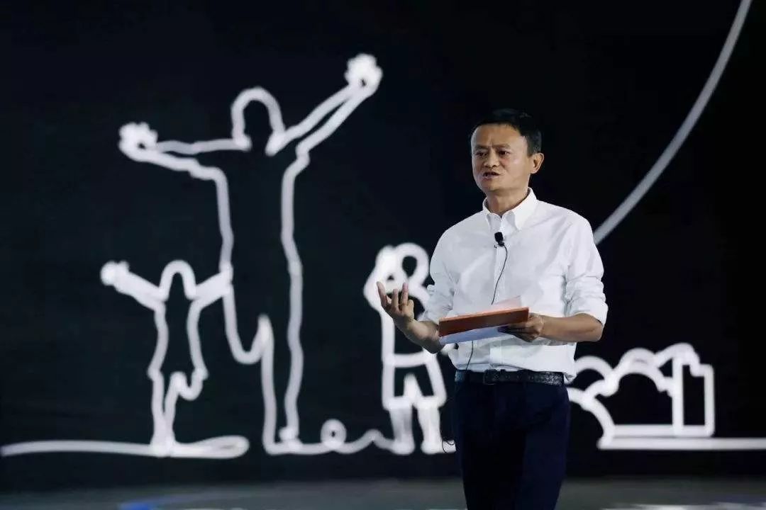【阿里巴巴总裁谈马云近况：他在东京教书】#马云在东京教书# 据澎湃新闻援引路透社