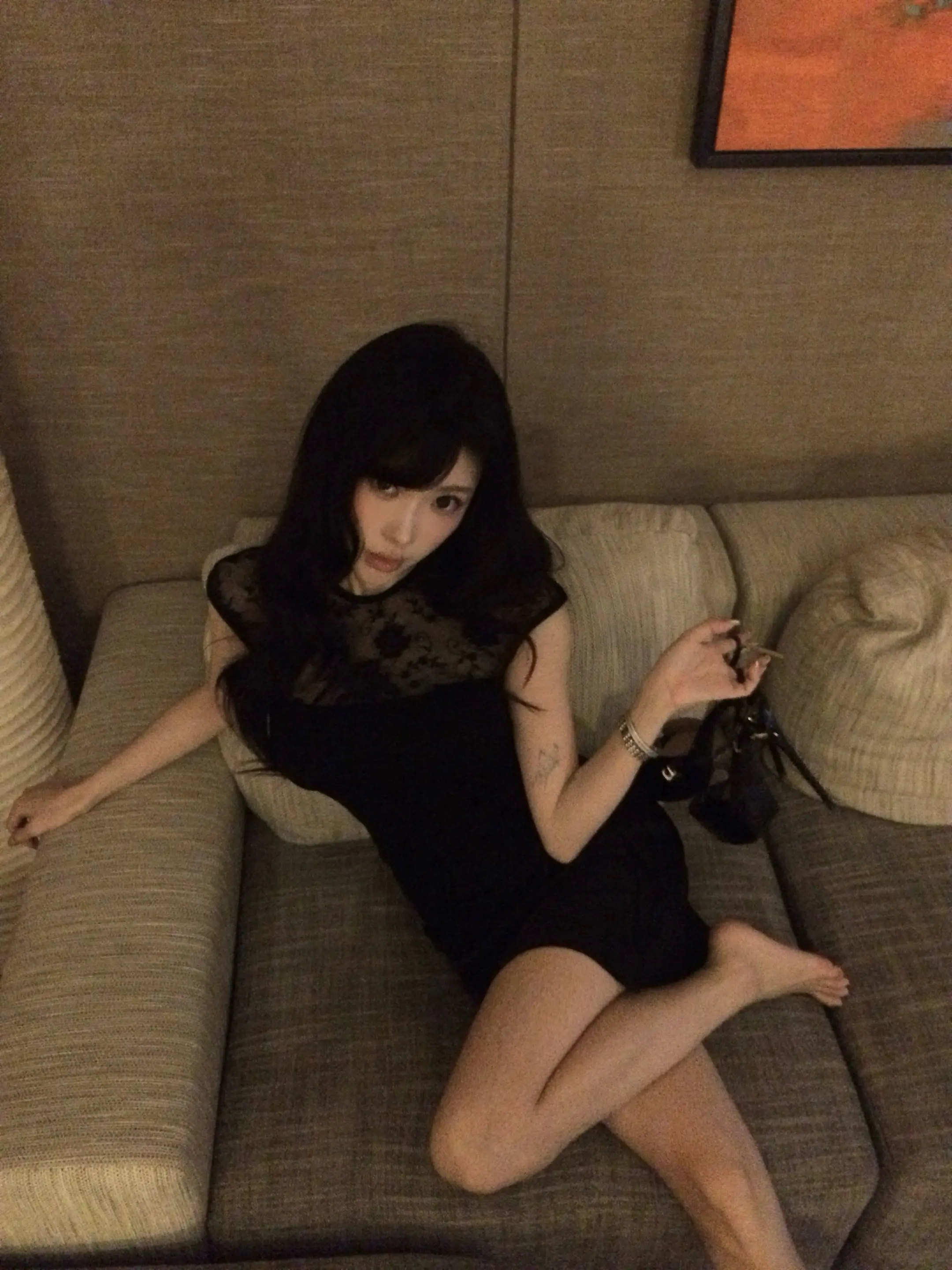 轻熟女。