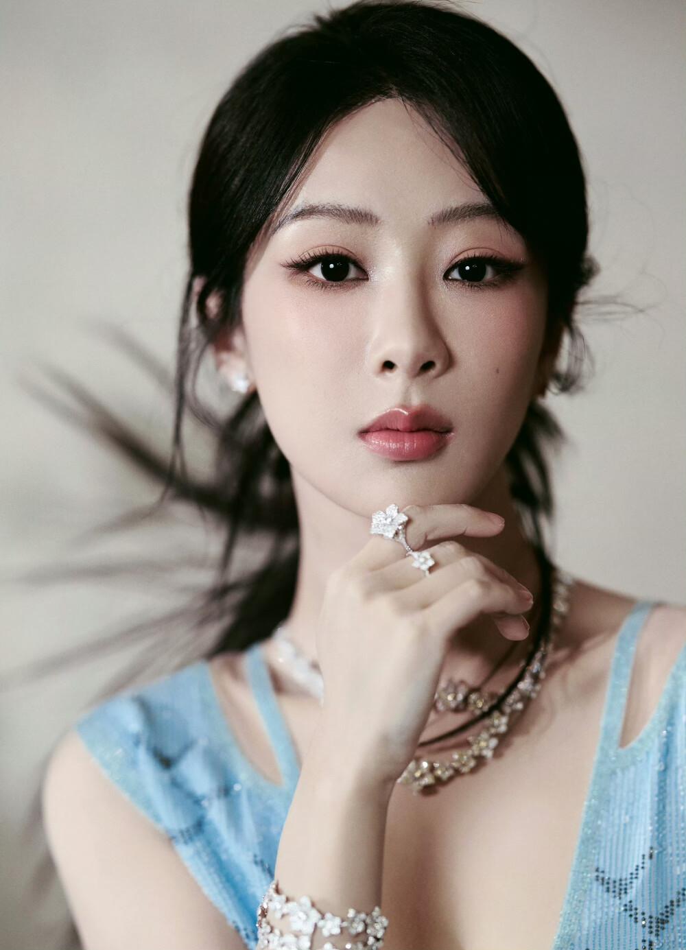 不知道杨紫有没有改变戏路的打算？

《家业》里，杨紫饰演李墨的继承人李祯，后来因