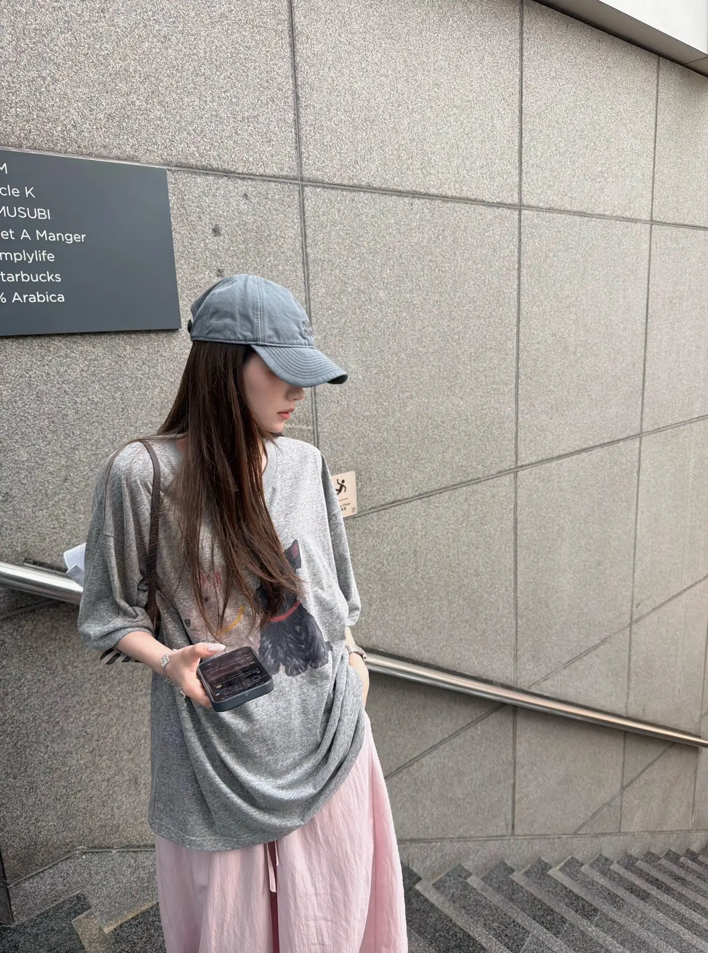 夏日舒适穿搭 慵懒穿搭简直易如反掌 韩系穿搭 简约穿搭 时髦精的ootd