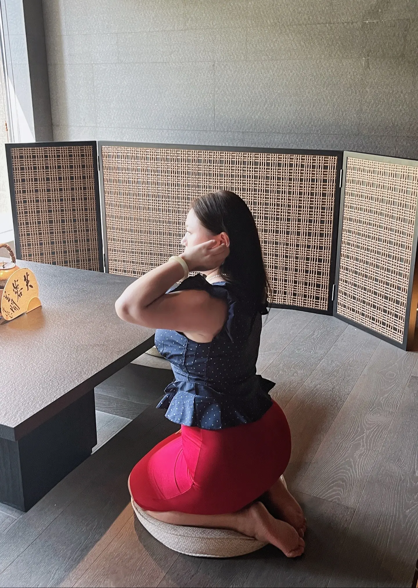 心藏不死凤凰鸟 身似枯骨亦难倒