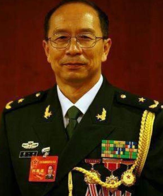 美国彻底摊牌了？！美军事专家曾经坦言：“中国是超级大国，任何外部力量都不可能动摇