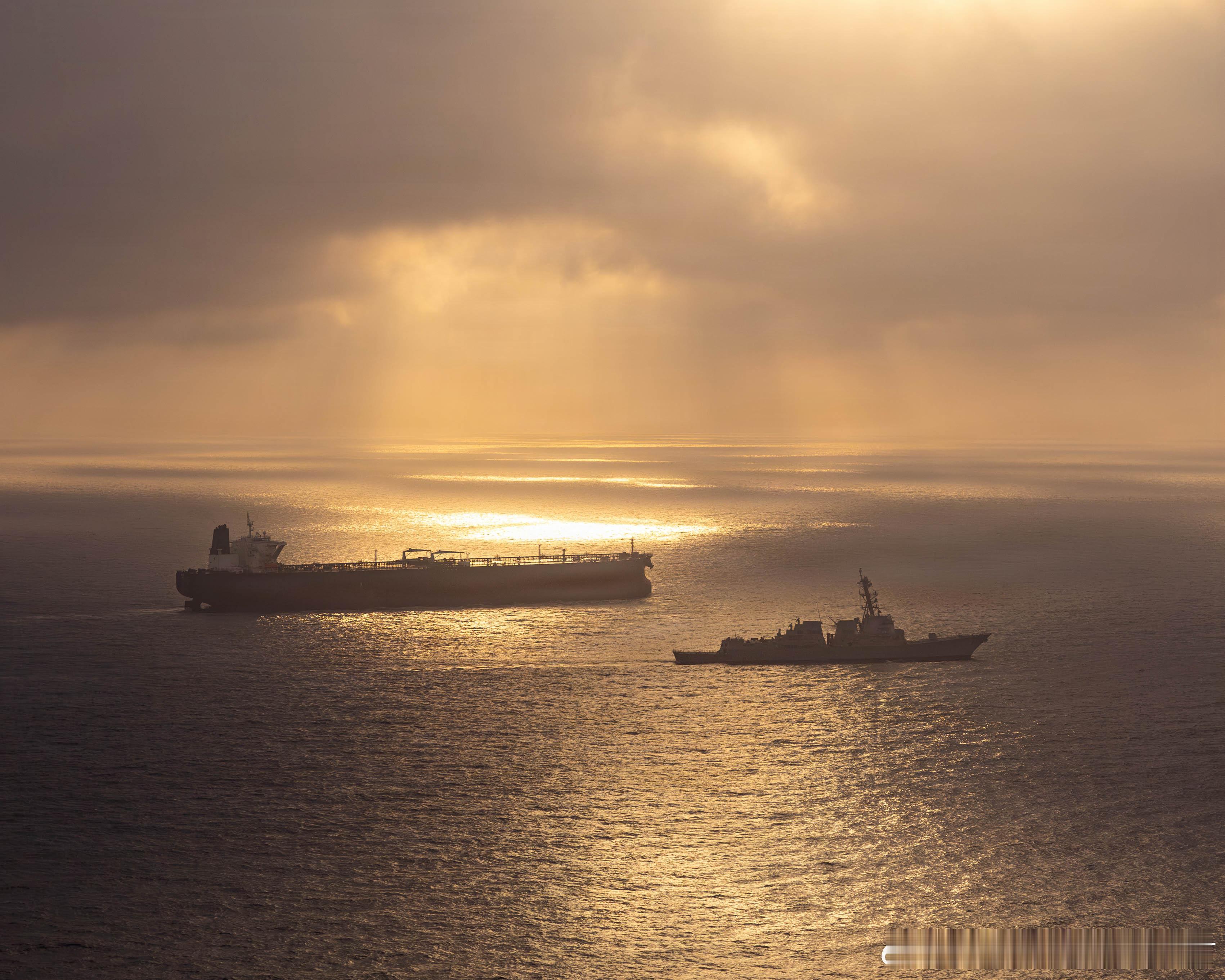 2026 年 4 月 24 日，USS Rafael Peralta (DDG 