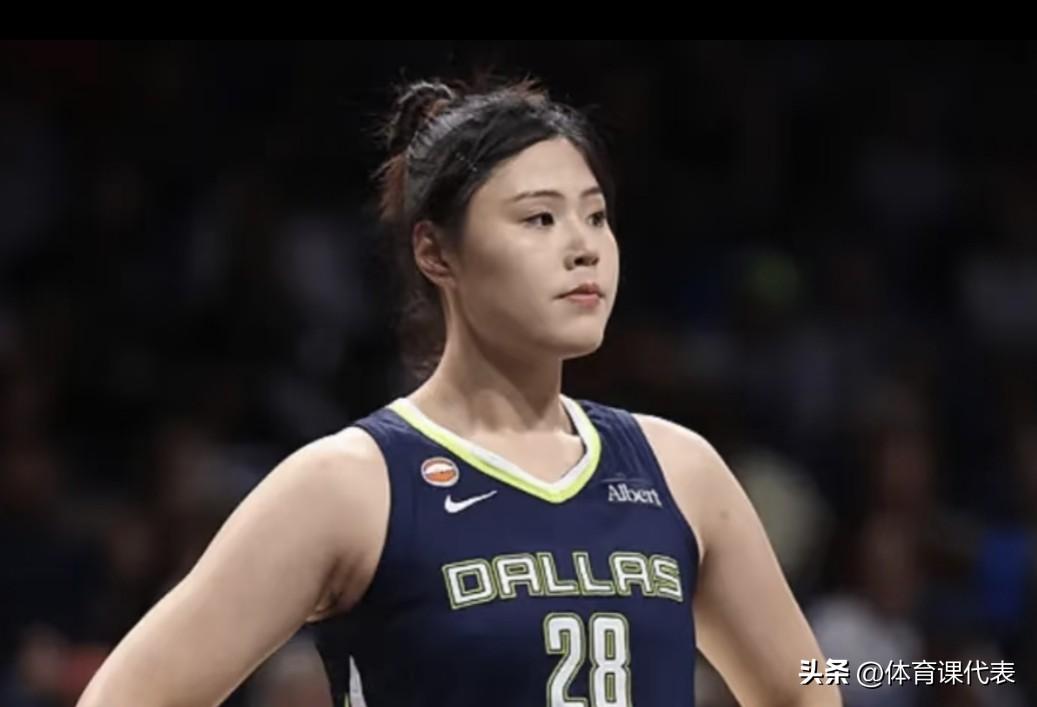抓机会能力真强！李月汝替补半场轰10分7篮板1抢断，飞翼主场领先天空6分！北京时