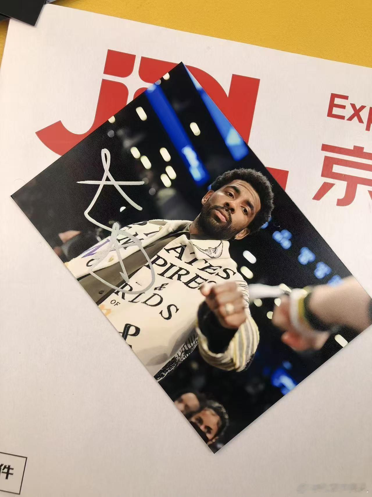 欧文签名照片 ​​​