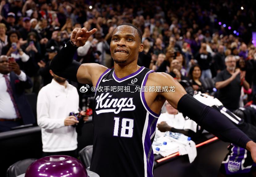 NBA常规赛继续开打，掘金130-124国王。此役威少出战37分钟，17投10中