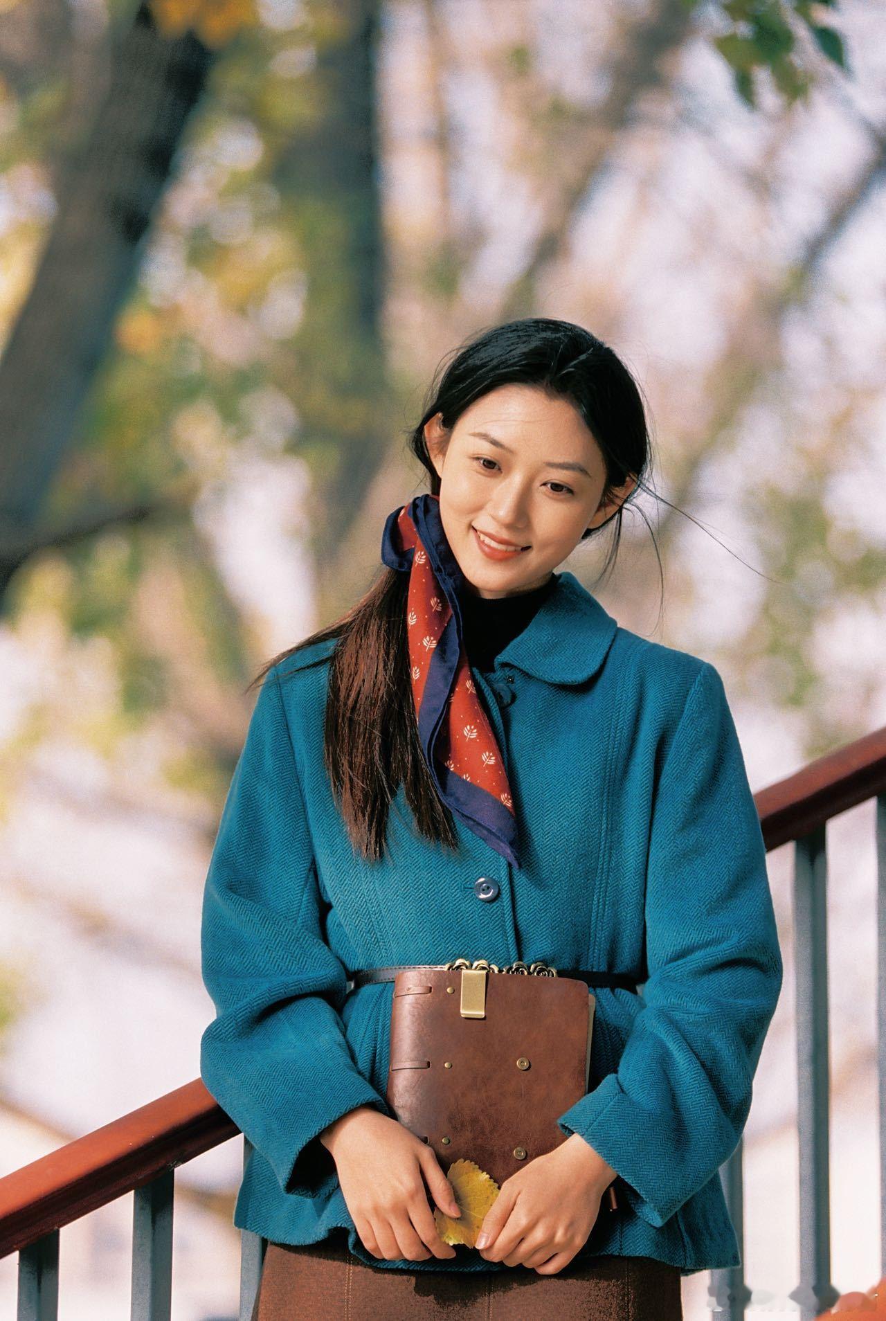 狙击蝴蝶程雅昭活成了爱你老己 看见了吗？这就是用温柔反叛重构的青春叙事！程雅昭让