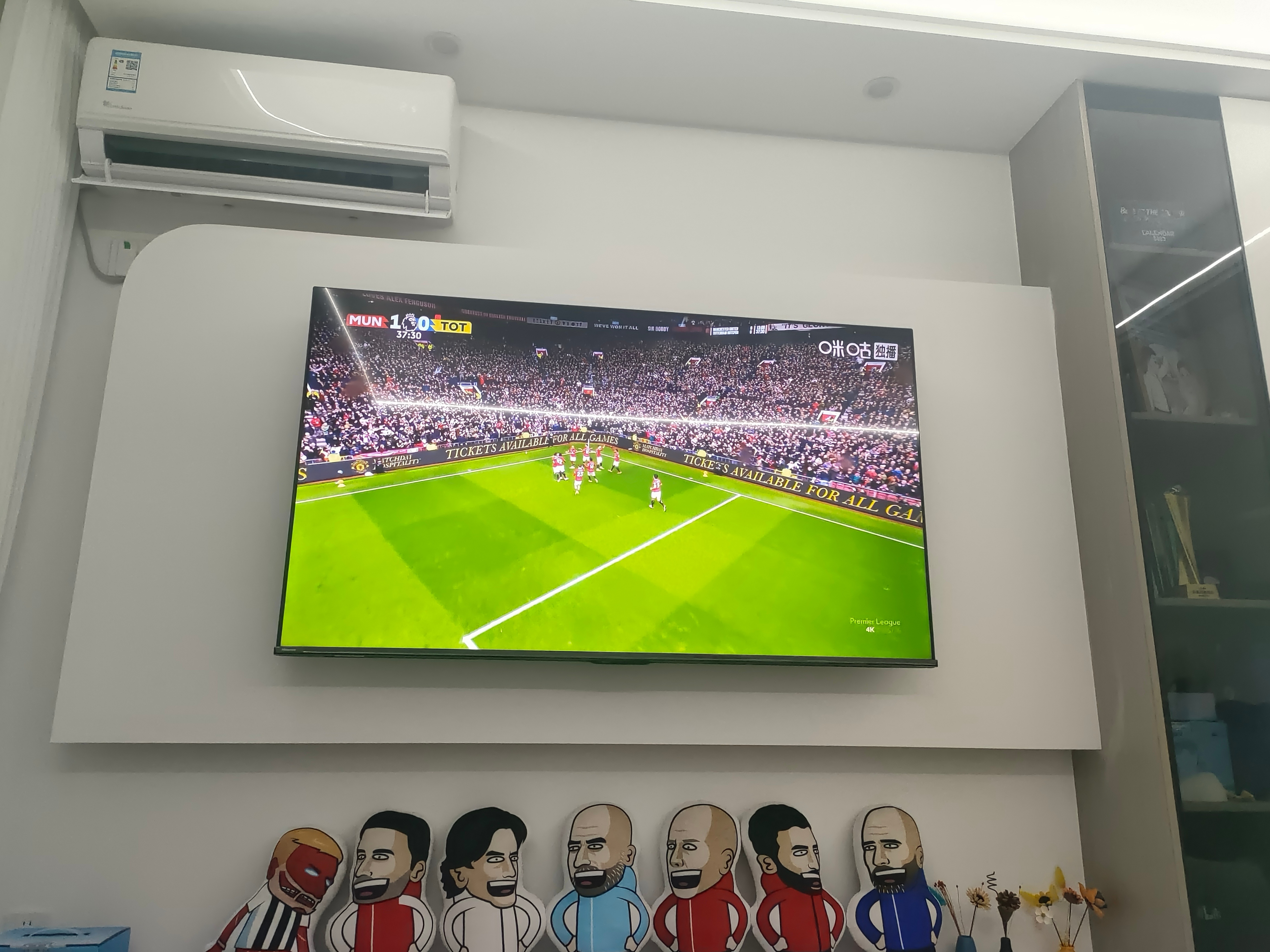 说实话，曼联真的赏心悦目连续这么多场了，真不是靠斗志，体能，跑动，个人能力而是靠