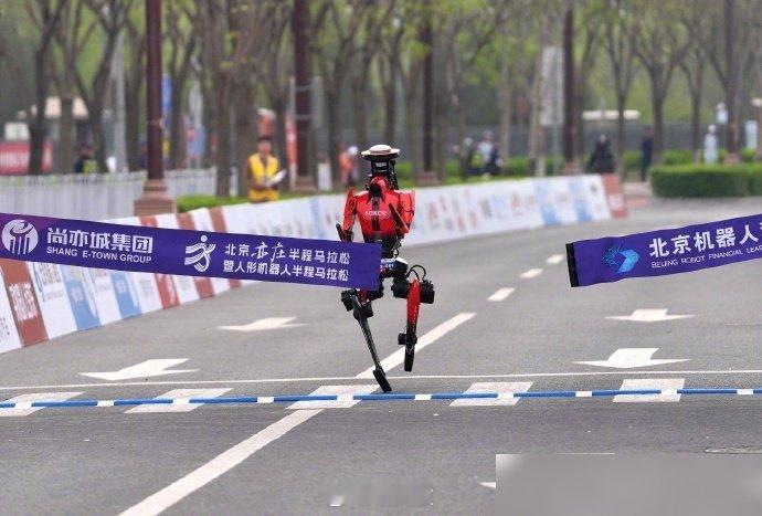 北京亦庄这回，把“未来城市”这四个字，真就给整成“人话”了。说句实在的，别的区搞