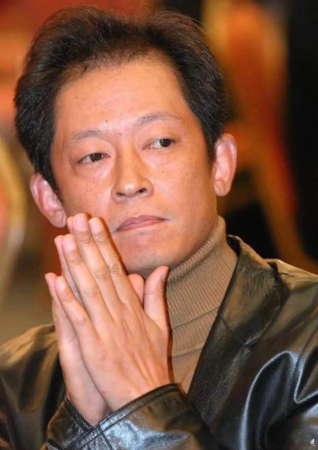 我好像突然明白，为什么731军医这个角色会让王志文演了，不为别的，肯定是看中了王