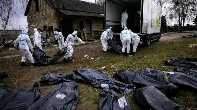 又将有数千具乌军阵亡士兵的遗体不久被俄罗斯送回乌克兰，这些乌军士兵遗体基本上都是