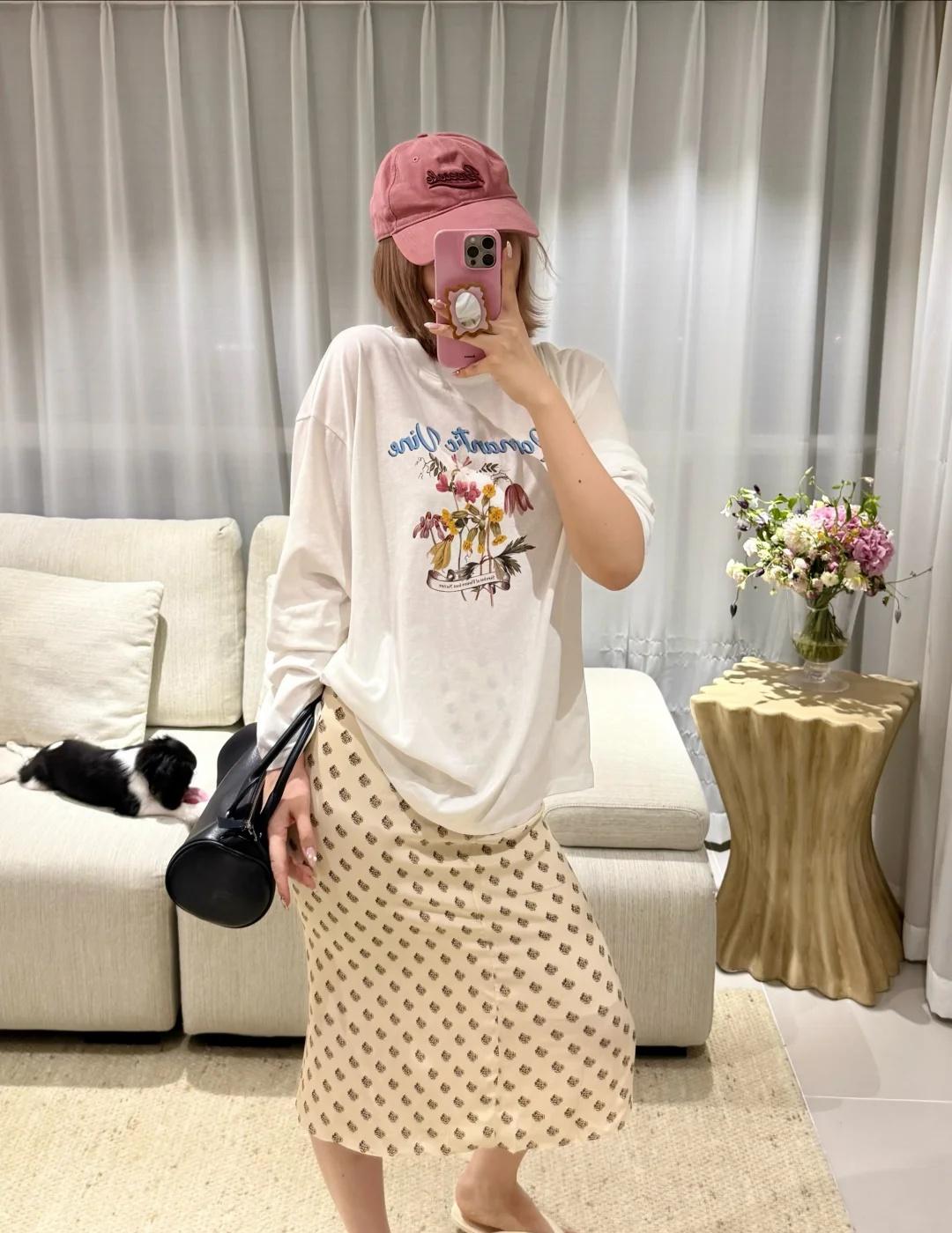 周五ootd🤳大写的休闲慵懒感
每天一个穿搭灵感
ootdinspo
休闲舒适