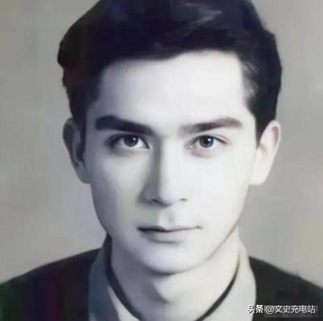 1963年，石油专家王德民因其英俊的外表而成为众多女生追捧的焦点，他烦得很，于是
