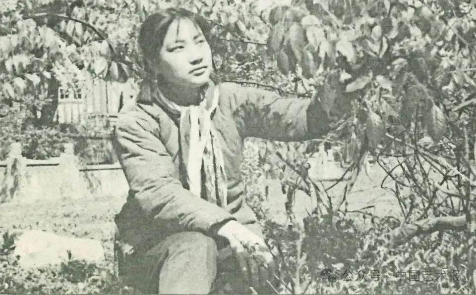 年轻时的祝希娟还是蛮漂亮的
我对话剧有兴趣，知道“长江剧场”也是因为她是上海青年