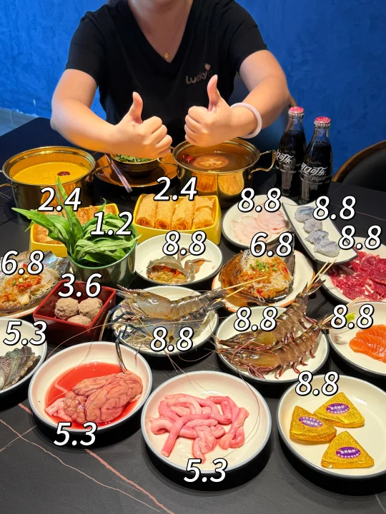 福州海鲜火锅地板价！人均50实现海鲜自由