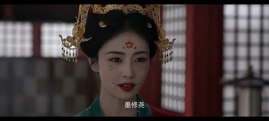 白鹿这嘴是真难看啊。就找不出个五官脸型都好看的女演员吗？ 
