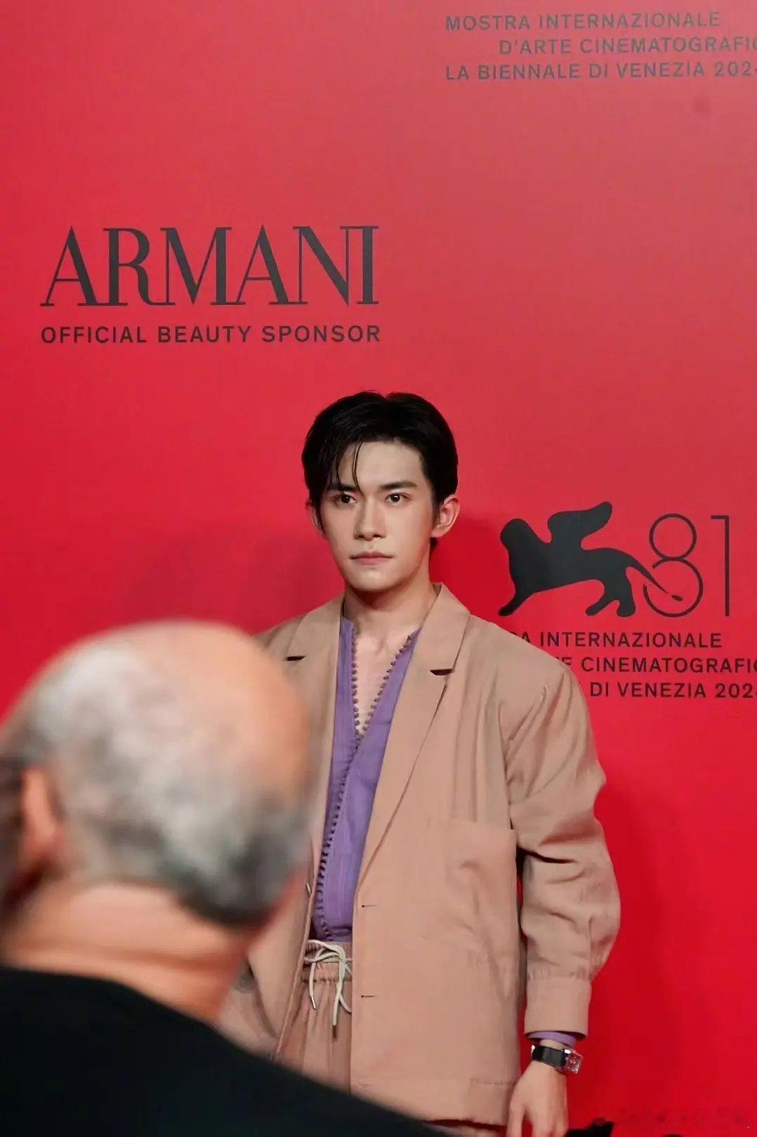 易烊千玺的生图，怎么看起来不是太帅呢 ​​​