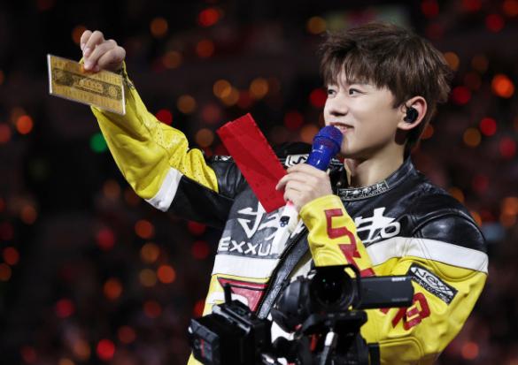 张杰牛！直接就宣布以后不再参加任何需要投票的活动，这是直接断了我想在《披荆斩棘》