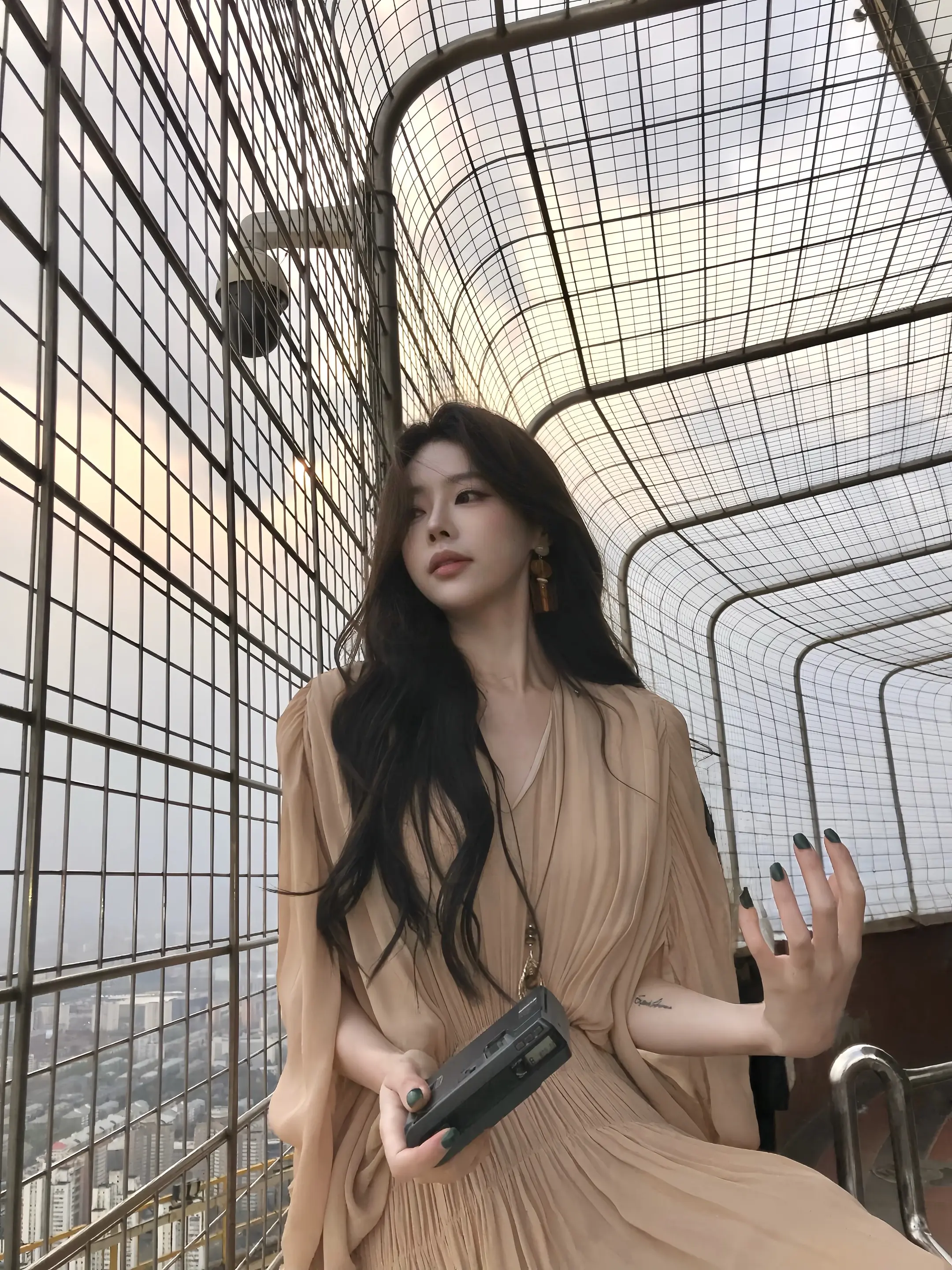 此刻世界在我的脚下。