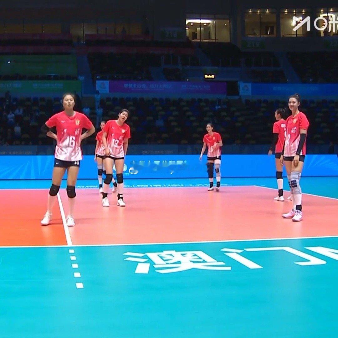 北京有可能爆冷不？北京首发：金烨，董禹含，单琳倩江苏首发：刁琳宇，龚翔宇，张常宁