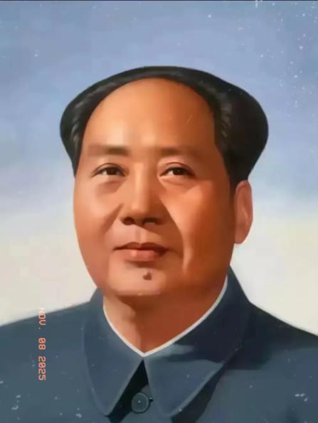 毛主席说：“如果帝国主义一定要发动战争，你害怕有什么用？如果帝国主义一定要打仗，
