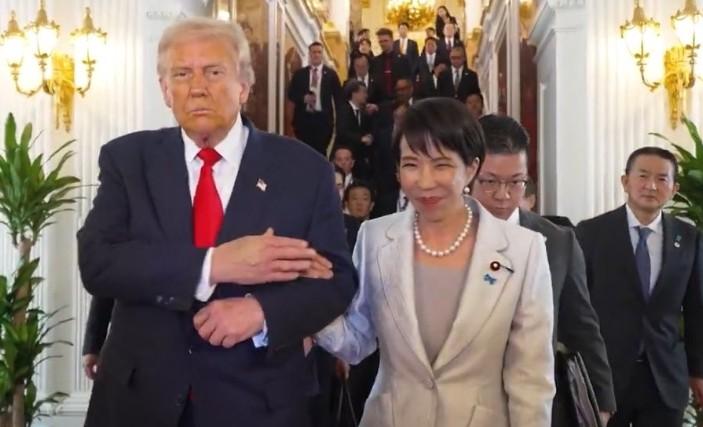 特朗普阴阳日韩：有人占我们便宜，但我可没说是日本和韩国啊

特朗普可太懂“节目效