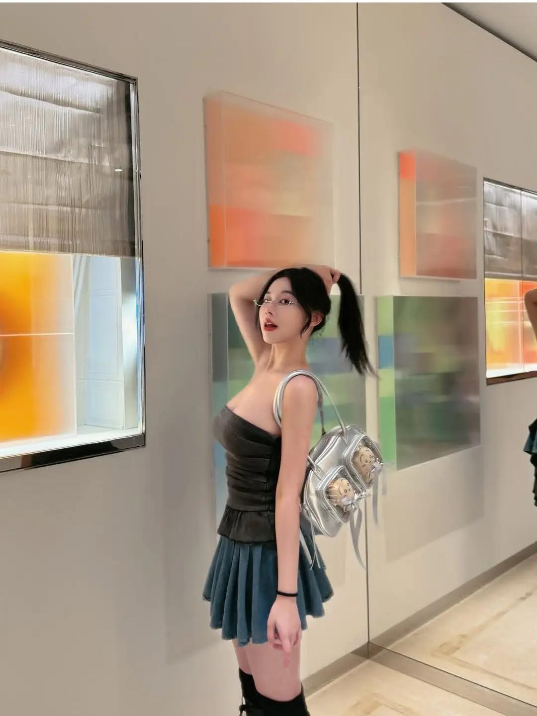 知足常乐/是福辣妹穿搭大赏 辣妹专场 潮流辣妹风 y2k穿搭