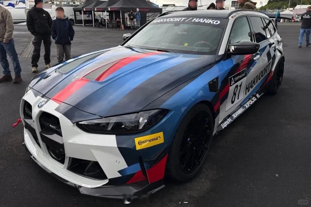 4.5 万欧套件！M3 GT3 Touring 有多疯狂？大v聊车汽场全开宝马