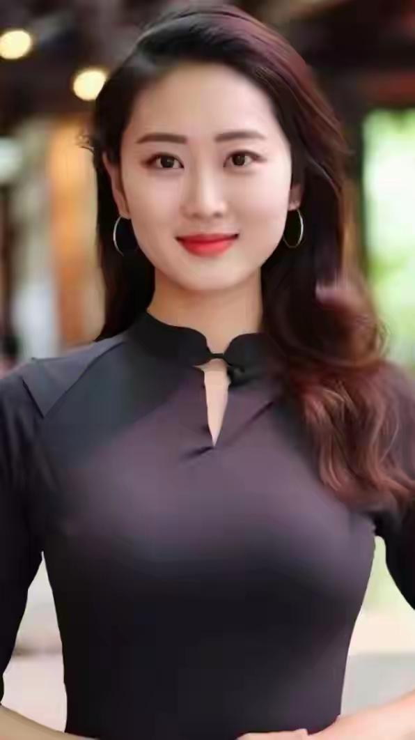 为什么高分考生选择警校成了常态?

放弃985扎堆警校！高分考生偏爱公安院校，早