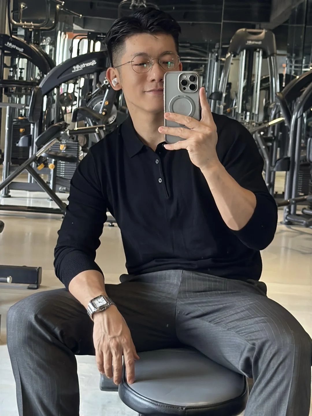 春日穿搭就来一件好穿又舒服的polo衫