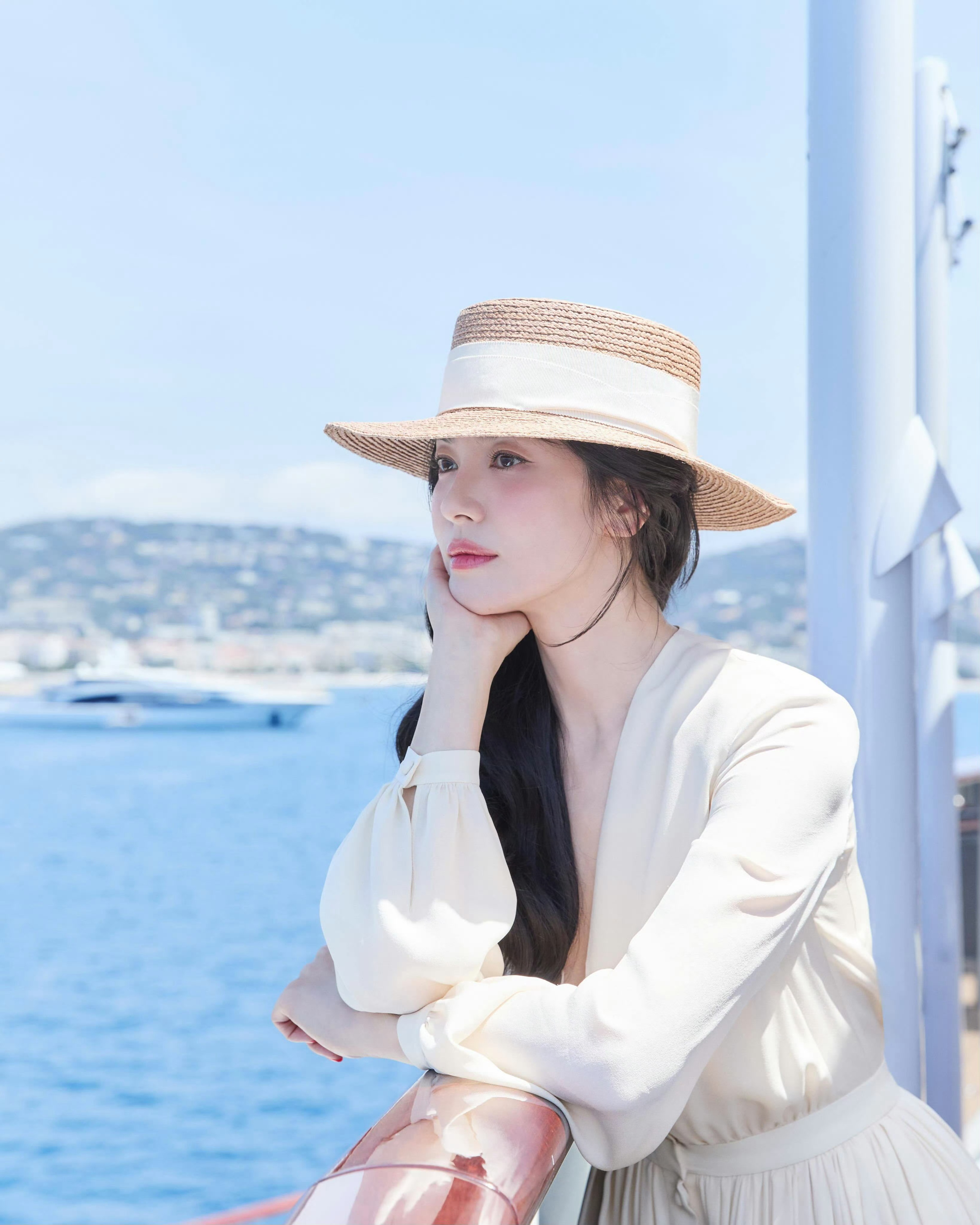 宋慧乔南法之行图集 实在是冻龄美丽