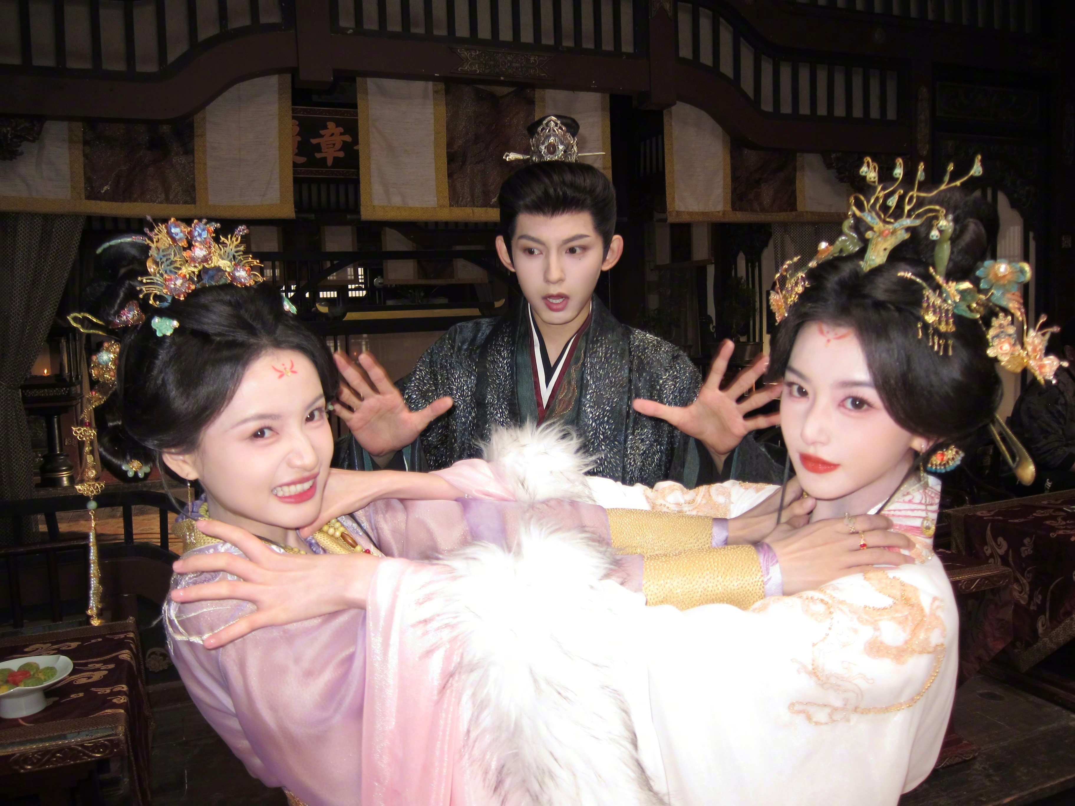孔雪儿李述 ❄️孔雪儿昭阳公主260801【图片】同组艺人提及桉乐公主的物料 ?