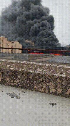 浙江平阳海西，这烧的有点吓人！
具体情况等待官方通报，一切事故的根源，与管理者有